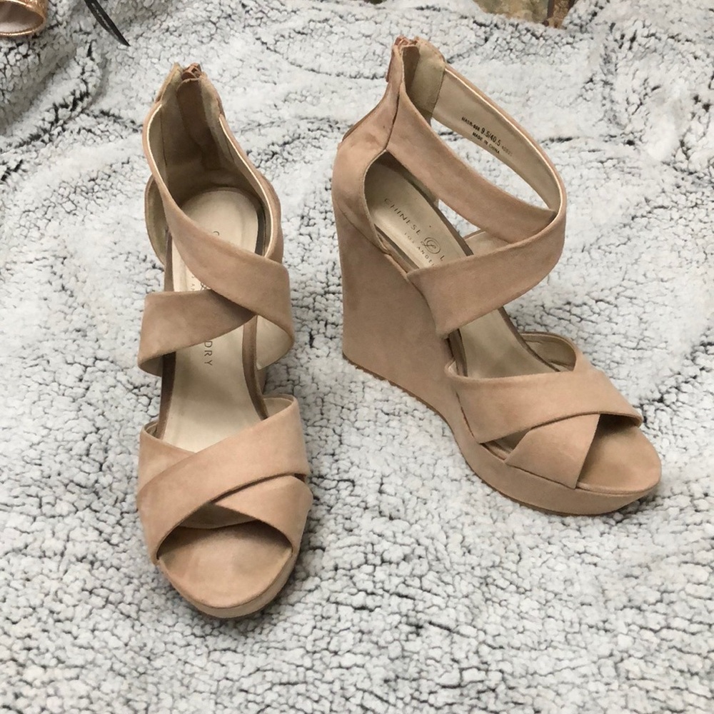 Chinese Laundry Milani Wedges. Dark Nude